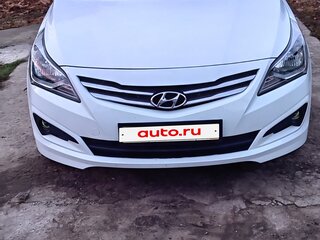 2015 Hyundai Solaris I Рестайлинг, белый, 895000 рублей, вид 4