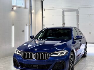 2020 BMW 5 серии 530e VII (G30/G31/G38) Рестайлинг, синий, 5300000 рублей, вид 3