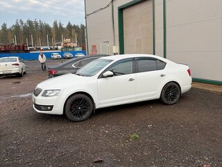 2016 Skoda Octavia III (A7), белый, 580000 рублей, вид 5