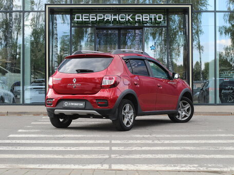 2019 Renault Sandero Stepway II Рестайлинг, красный, 1120000 рублей, вид 3