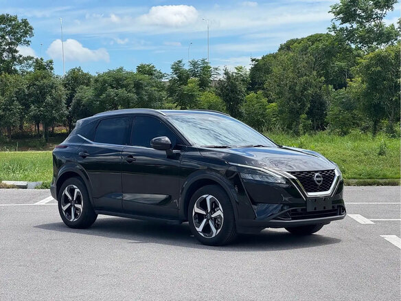 2023 Nissan Qashqai III, чёрный, 2100000 рублей - вид 2