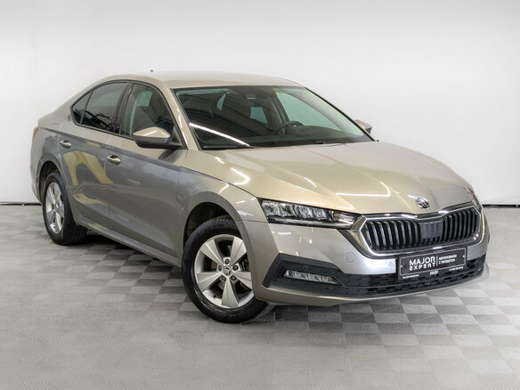 2020 Skoda Octavia IV (A8), коричневый - вид 2