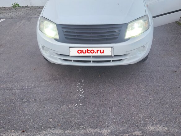 2013 Lada (ВАЗ) Granta I, белый, 270000 рублей - вид 1