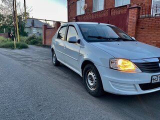 2012 Renault Logan I Рестайлинг, белый, 290000 рублей, вид 1