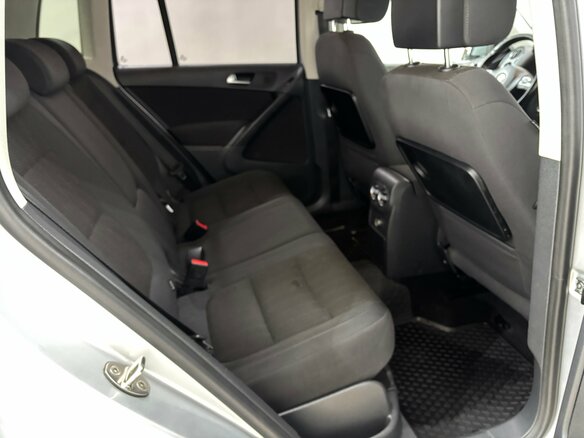 2011 Volkswagen Tiguan I Рестайлинг, серебристый, 1230000 рублей - вид 14