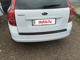 2011 Kia Ceed I Рестайлинг, белый, 800000 рублей, вид 4