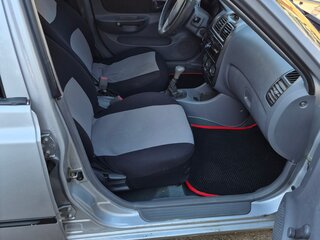 2007 Hyundai Accent ТагАЗ II, серебристый, 360000 рублей, вид 5