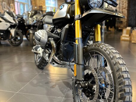 2025 BMW R 12 G/S, чёрный, 2270000 рублей, вид 2