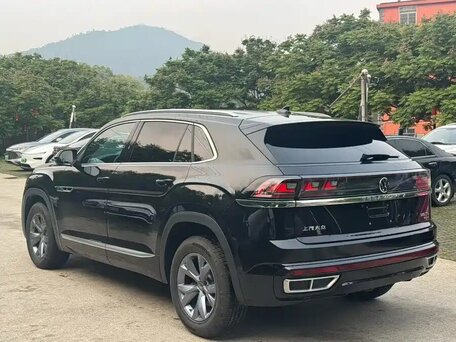 2024 Volkswagen Teramont X I Рестайлинг (China Market), чёрный, 3972827 рублей, вид 3