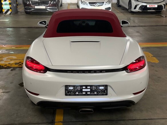 2022 Porsche Boxster IV 718 (982), белый, 7990000 рублей - вид 15