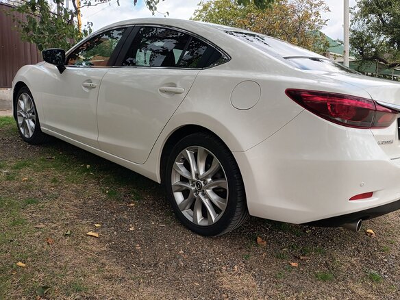 2015 Mazda 6 III (GJ), белый, 1500000 рублей - вид 4