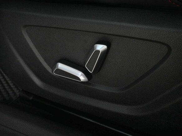 2024 Geely Coolray (Binyue Cool) I Рестайлинг, белый, 2179000 рублей - вид 18