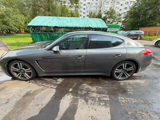 2013 Porsche Panamera I Рестайлинг, серый, 2500000 рублей, вид 3