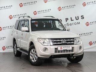 2014 Mitsubishi Pajero IV Рестайлинг 1, белый, 1899000 рублей, вид 1