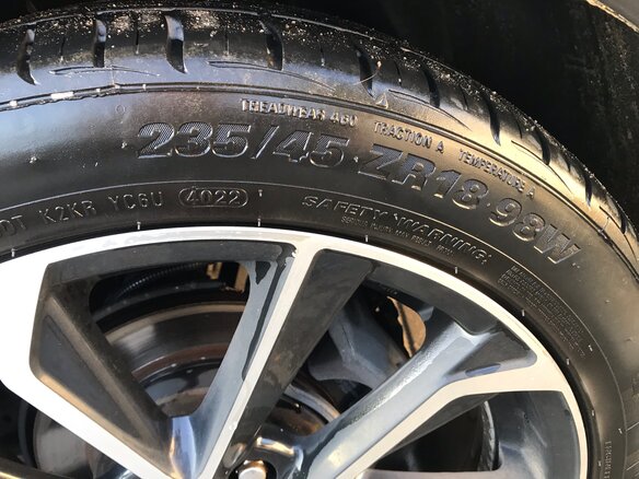 2018 Toyota Camry VIII (XV70), чёрный, 2965000 рублей - вид 13