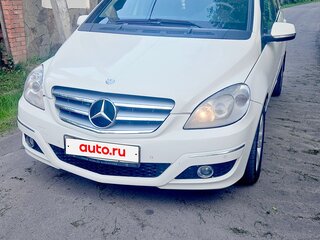 2009 Mercedes-Benz B-Класс 170 I (W245) Рестайлинг, белый, 700000 рублей, вид 3