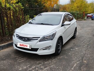 2015 Hyundai Solaris I Рестайлинг, белый, 1080000 рублей, вид 1