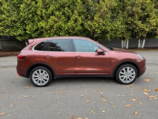 2011 Porsche Cayenne S Hybrid II (958), коричневый, 2350000 рублей, вид 5