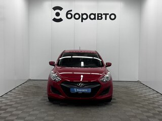 2012 Hyundai i30 II, красный, 825000 рублей, вид 3