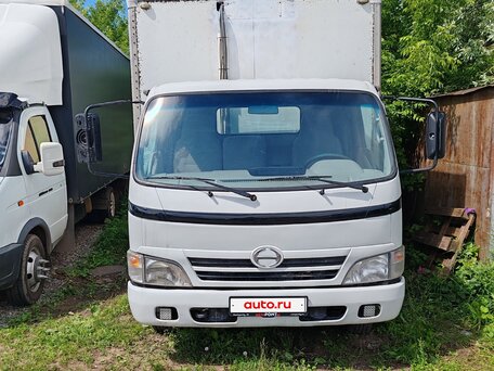 2011 Hino Series 300 (Dutro), белый, 1050000 рублей, вид 1