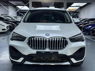 2020 BMW X1 Long 20Li sDrive II (F48) Рестайлинг, белый, 1670000 рублей, вид 2