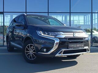 2021 Mitsubishi Outlander III Рестайлинг 3, синий, 2550000 рублей, вид 1