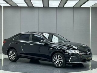 2022 Volkswagen Lavida III Рестайлинг, чёрный, 1100000 рублей, вид 1