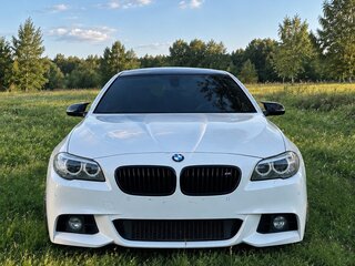 2013 BMW 5 серии 520i VI (F10/F11/F07) Рестайлинг, белый, 2100000 рублей, вид 4