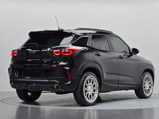 2023 Chevrolet TrailBlazer III Рестайлинг, чёрный, 1985000 рублей, вид 4