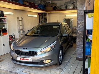2015 Kia Ceed II, серебристый, 1350000 рублей, вид 1