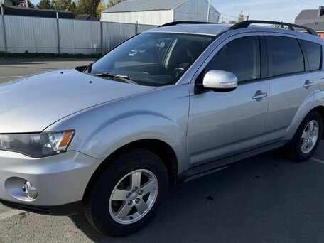 2012 Mitsubishi Outlander II Рестайлинг, серебристый, 1270000 рублей, вид 3