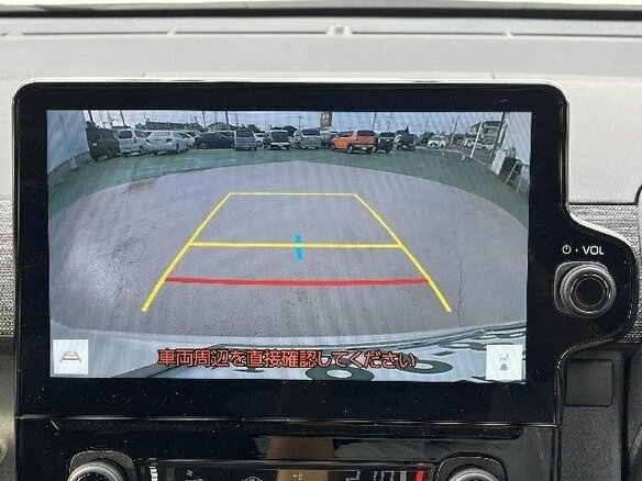 2023 Toyota Sienta III, белый - вид 6