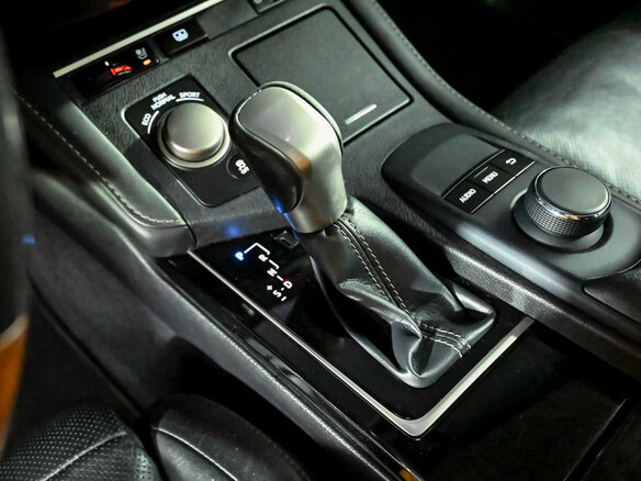 2015 Lexus ES 250 VI Рестайлинг, коричневый, 1850000 рублей - вид 14