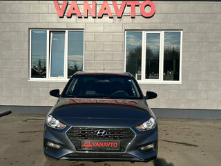 2018 Hyundai Solaris II, серый, 1190000 рублей, вид 2
