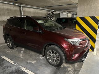 2016 Toyota RAV4 IV (XA40) Рестайлинг, красный, 2200000 рублей, вид 1