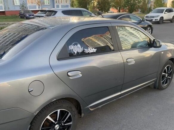 2014 Chevrolet Cobalt II, серый, 575000 рублей - вид 3