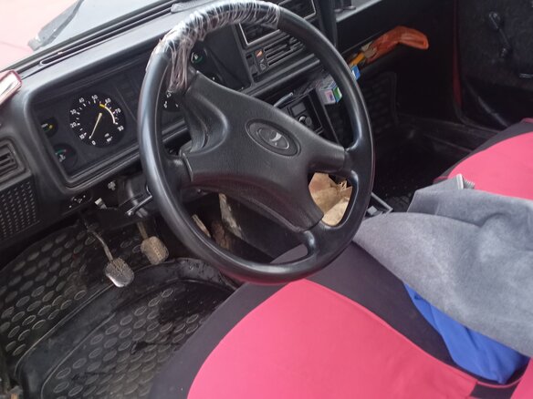 2011 Lada (ВАЗ) 2104, красный, 90000 рублей - вид 4