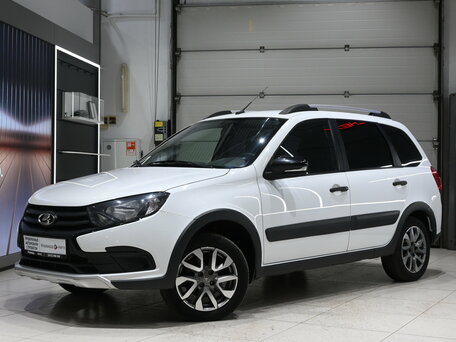 2022 Lada (ВАЗ) Granta Cross Euro-2 I Рестайлинг, белый, 735000 рублей, вид 3