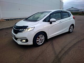 2019 Honda Fit III Рестайлинг, белый, 1175000 рублей, вид 5