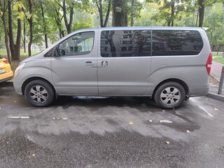 2016 Hyundai Grand Starex I Рестайлинг, серый, 2300000 рублей, вид 2
