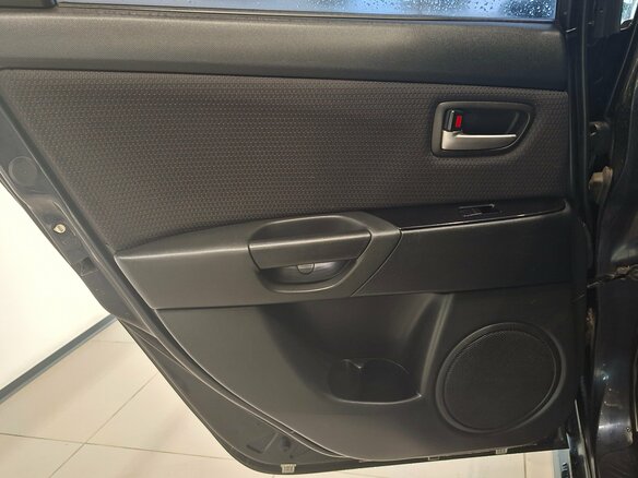 2007 Mazda 3 I (BK) Рестайлинг, чёрный, 540000 рублей - вид 24