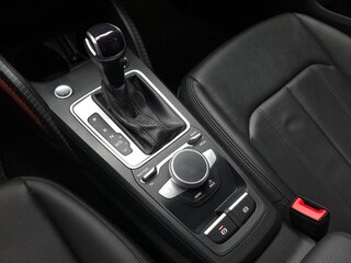 2023 Audi Q2 35 TDI I Рестайлинг, белый, 2524084 рублей, вид 5