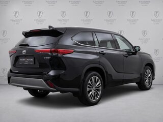 2026 Toyota Highlander IV (XU70), чёрный, 5460000 рублей, вид 4