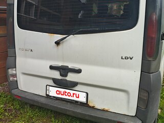 2003 Nissan Primastar I, белый, 650000 рублей, вид 5