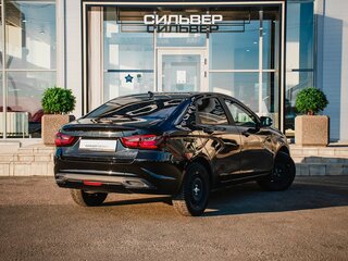 2025 Lada (ВАЗ) Vesta I Рестайлинг (NG), чёрный, 990000 рублей, вид 2