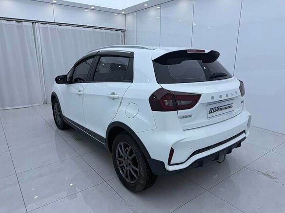 2022 Geely Vision X3 Pro, белый, 965000 рублей - вид 4