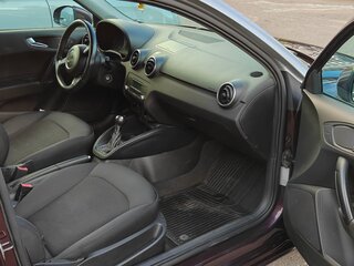 2011 Audi A1 I (8X), пурпурный, 670000 рублей, вид 4