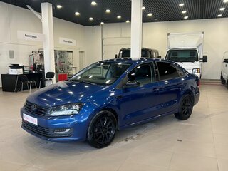 2018 Volkswagen Polo V Рестайлинг, синий, 1009000 рублей, вид 3