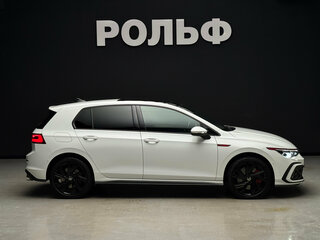2022 Volkswagen Golf GTI VIII, белый, 4500000 рублей, вид 5