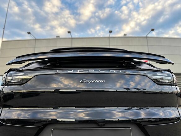 2021 Porsche Cayenne Coupé III, чёрный, 9270000 рублей - вид 9